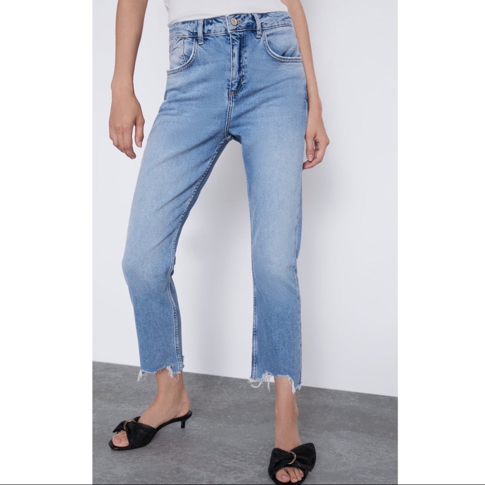 ZARA Frayed Hem Denim Jeans NWT